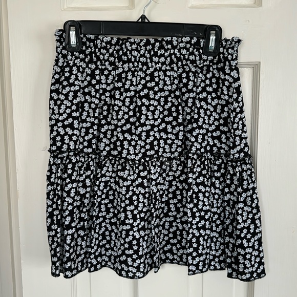 Ally Ruffle Skirt - Picture 1 of 5